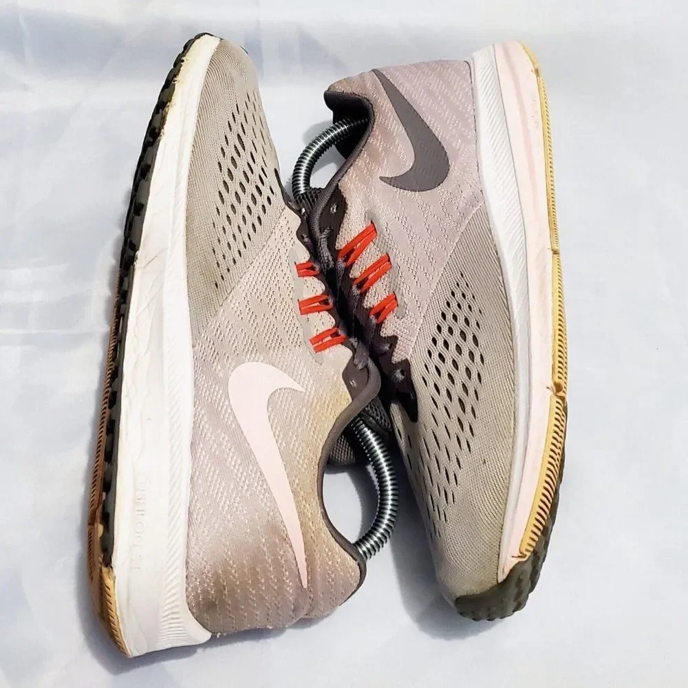 Nike Zoom Winflo 4 Athletic Sneakers Light/Dark Gray 898485-010 Women's Size 9.5